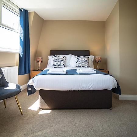 Sleepy Puffin Guest House 滕比 外观 照片